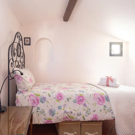 Mercato Sweet By Mmega